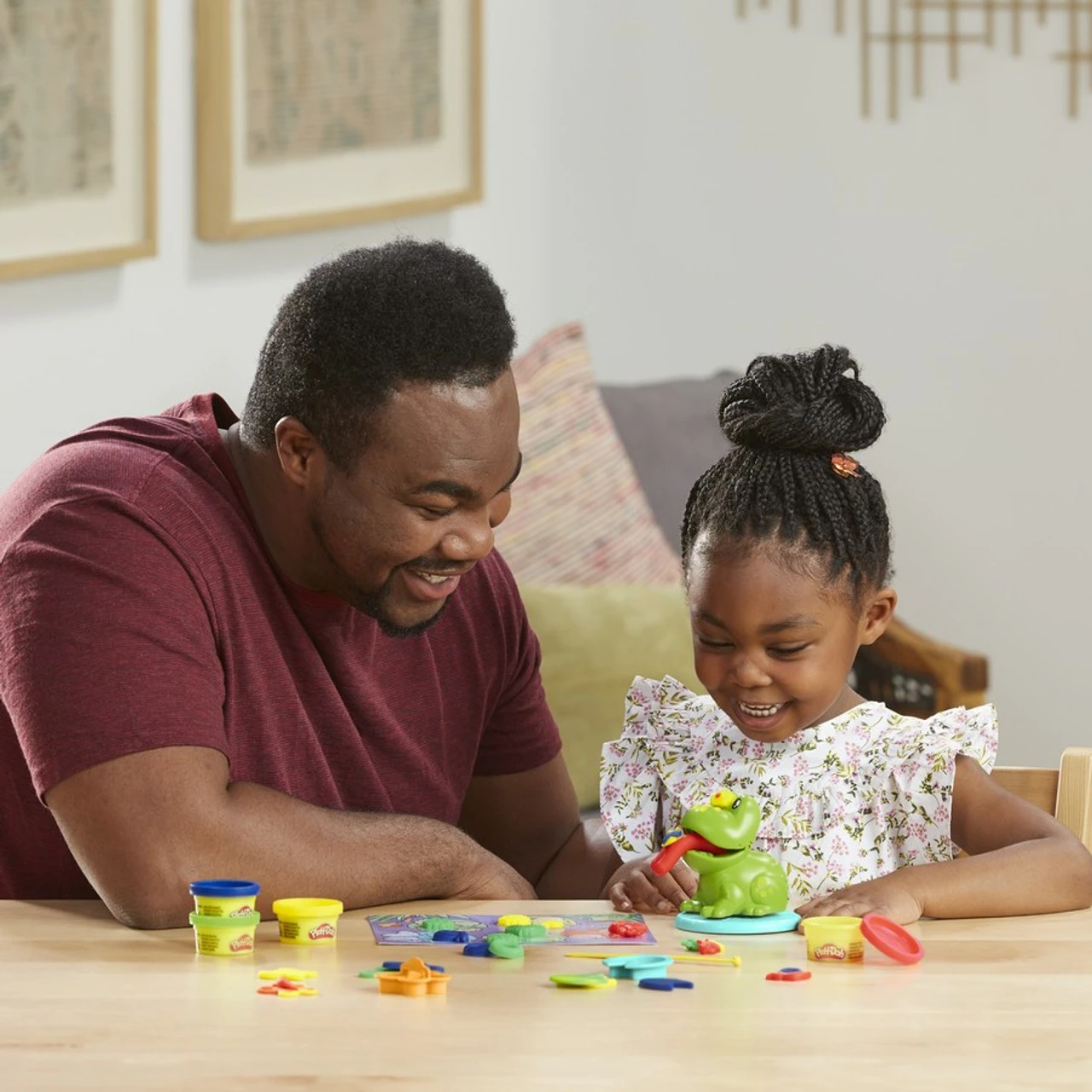 Play Doh Frog N Colours Starter Set 4 Play Doh Frog N Colours Starter Set - Image 2